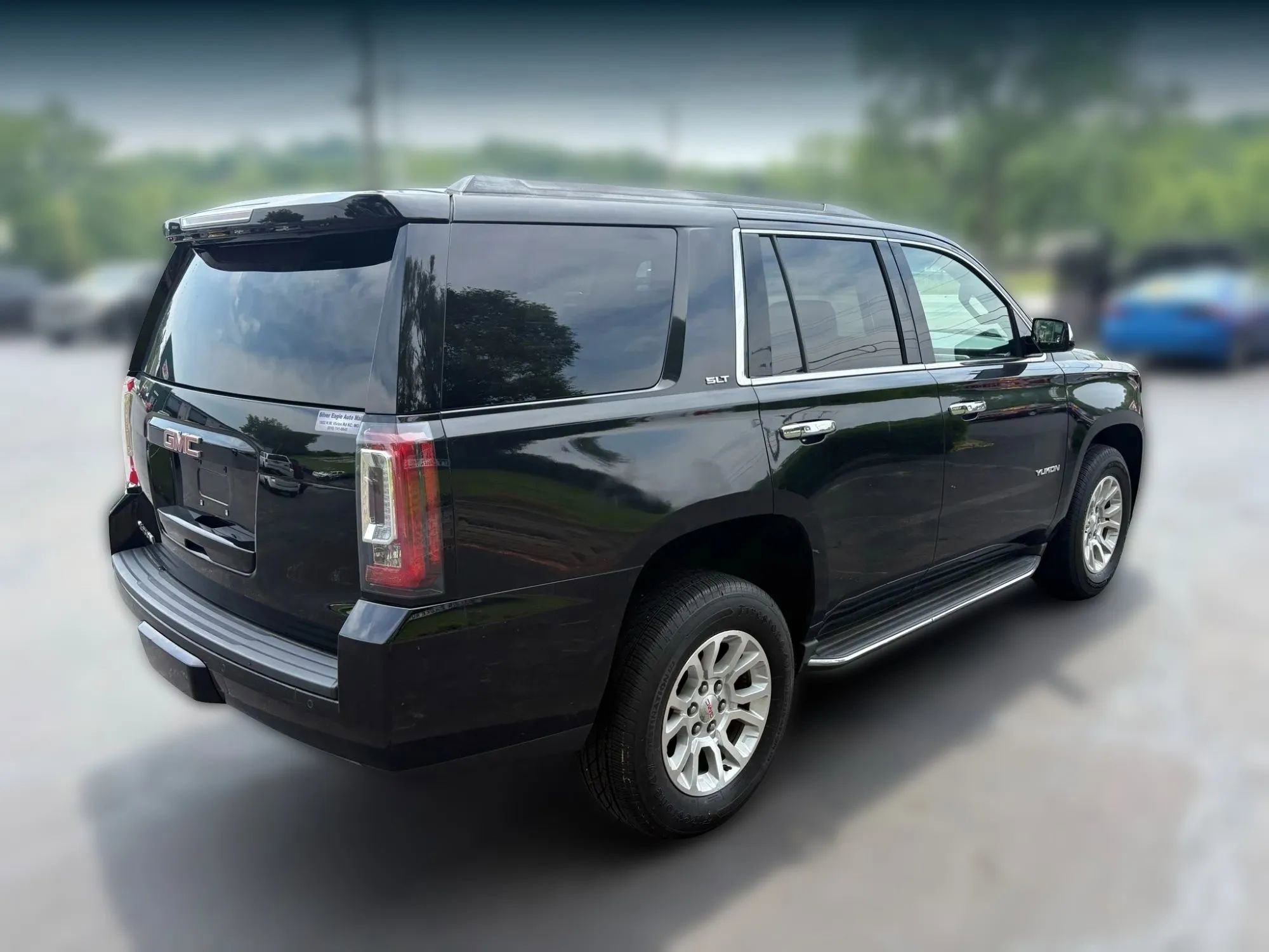 Used 2016 GMC Yukon SLT image 5
