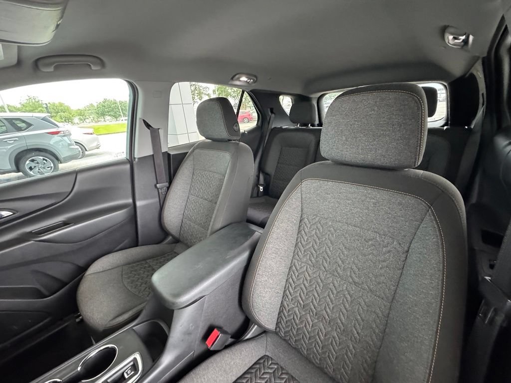 Used 2024 Chevrolet Equinox LT AWD/4WD image 13