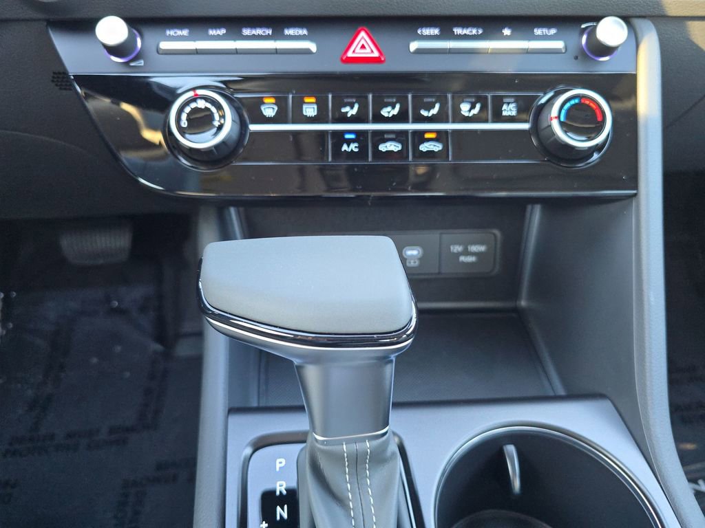 Used 2025 Hyundai Sonata SE image 18