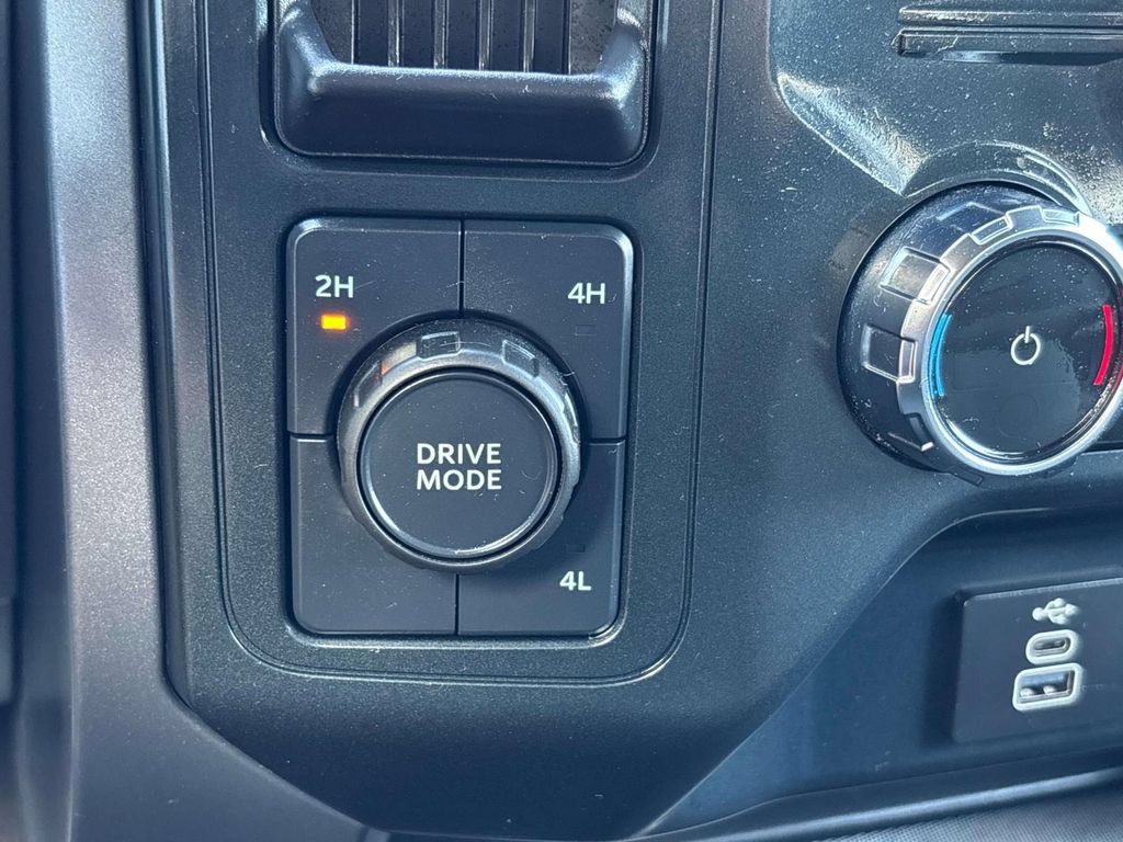 Used 2025 Ford F150 XLT w/ Equipment Group 301A Standard AWD/4WD image 27