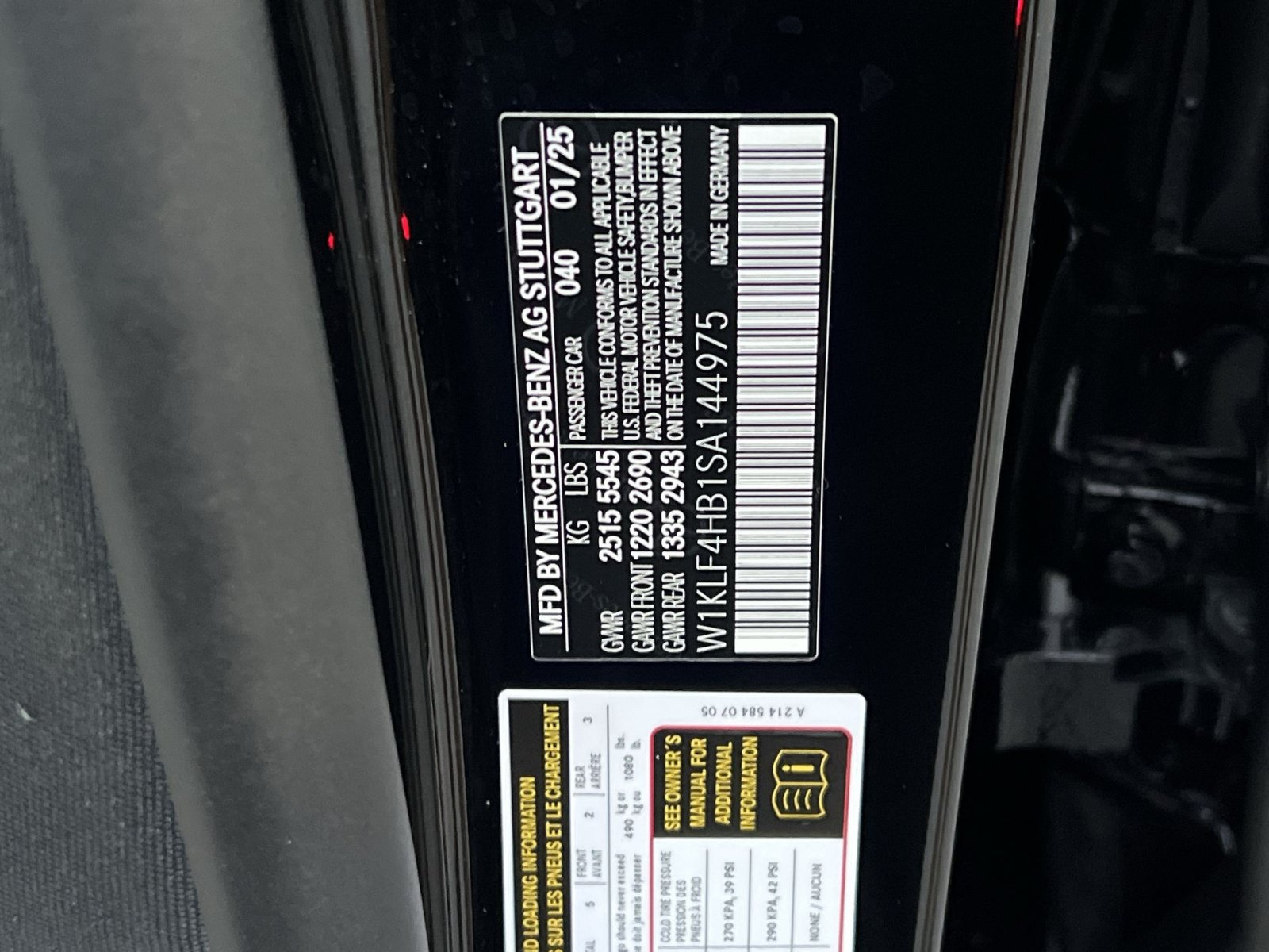 Certified 2025 Mercedes-Benz E 350 4MATIC Sedan w/ Driver Assistance Package image 41