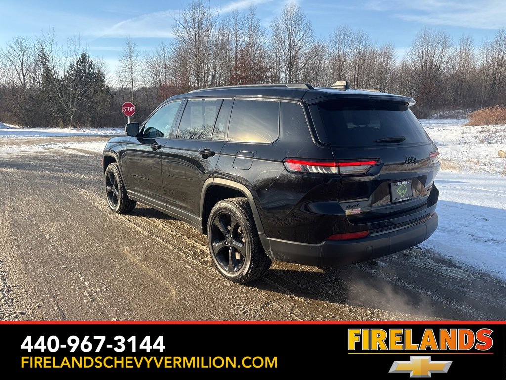 Used 2024 Jeep Grand Cherokee L Limited w/ Black Appearance Package image 7