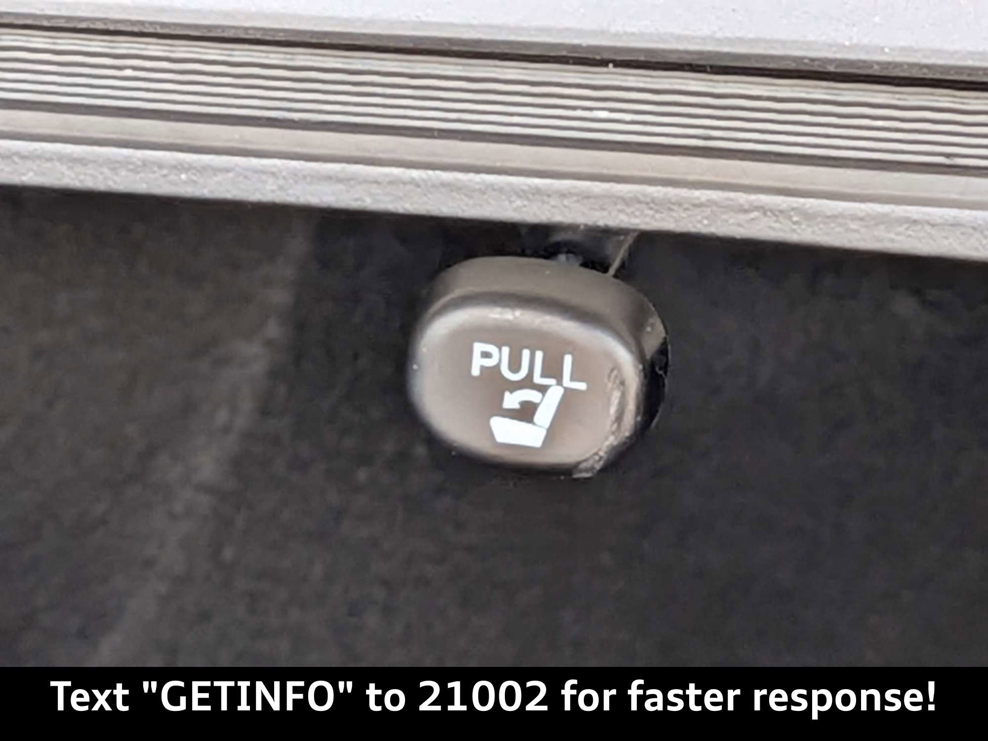 Used 2021 Toyota Camry SE FWD image 14