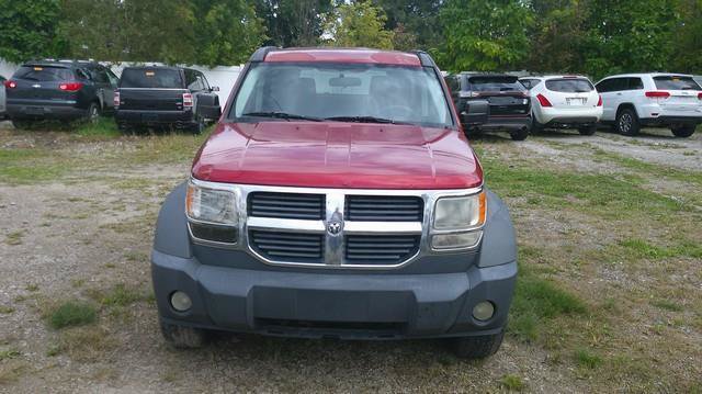 Used 2007 Dodge Nitro SXT AWD/4WD image 2