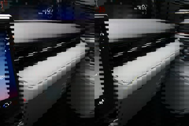 New 2026 Lincoln Nautilus Reserve w/ Jet Appearance Package image 31