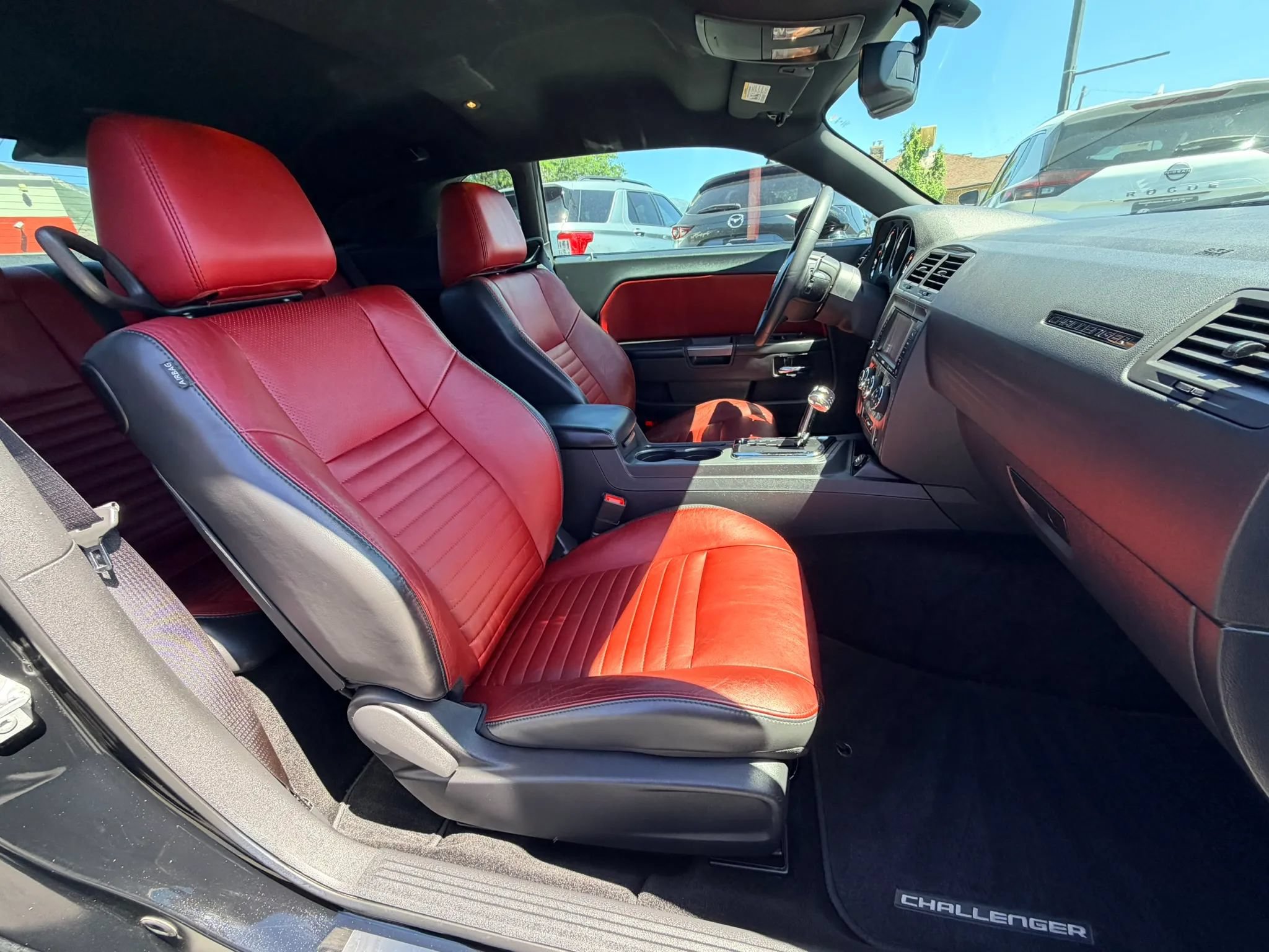 Used 2013 Dodge Challenger R/T RWD image 21