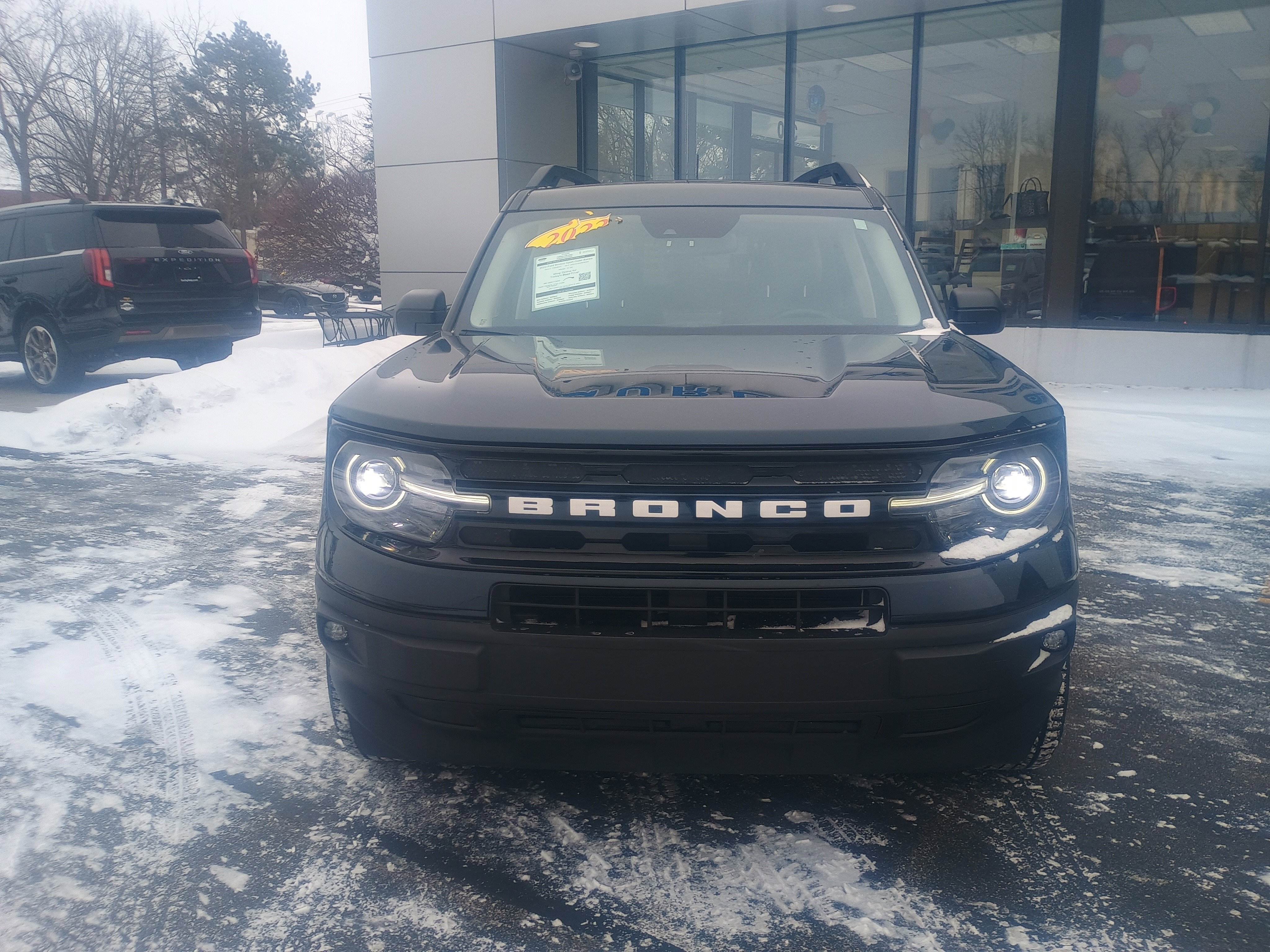 Certified 2022 Ford Bronco Sport Outer Banks image 2
