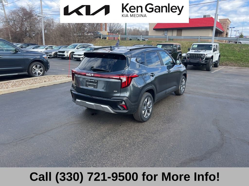 Certified 2024 Kia Seltos S image 11