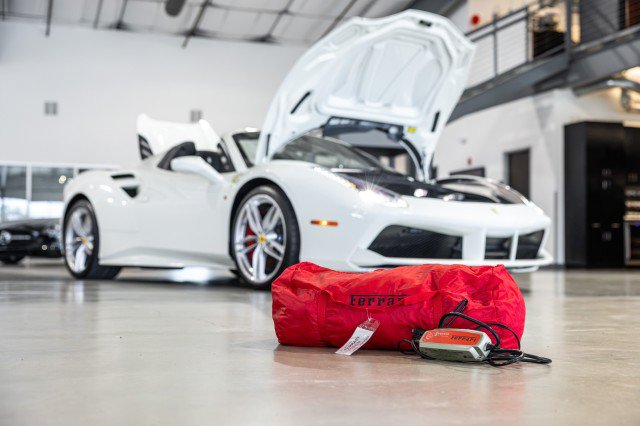 Used 2018 Ferrari 488 Spider RWD image 25