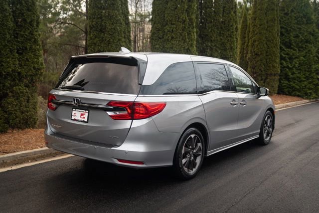 Used 2023 Honda Odyssey Elite image 11