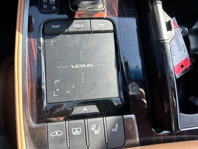 Used 2022 Lexus LS 500 w/ Interior Upgrade Package RWD image 18