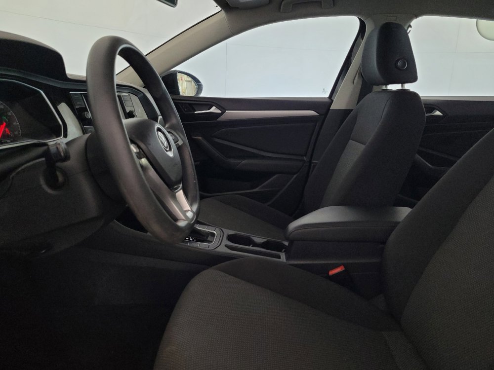 Used 2021 Volkswagen Jetta SE FWD image 17