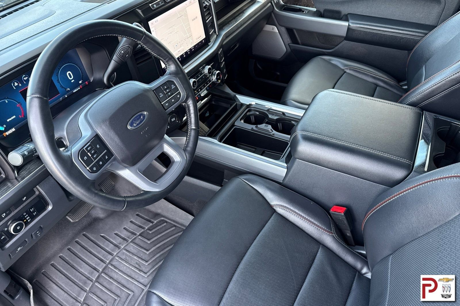 Used 2024 Ford F350 Lariat image 11