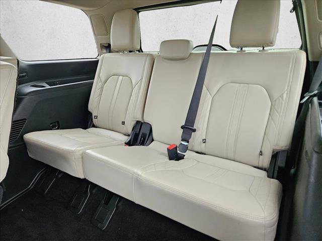 Used 2021 Ford Expedition Platinum image 20