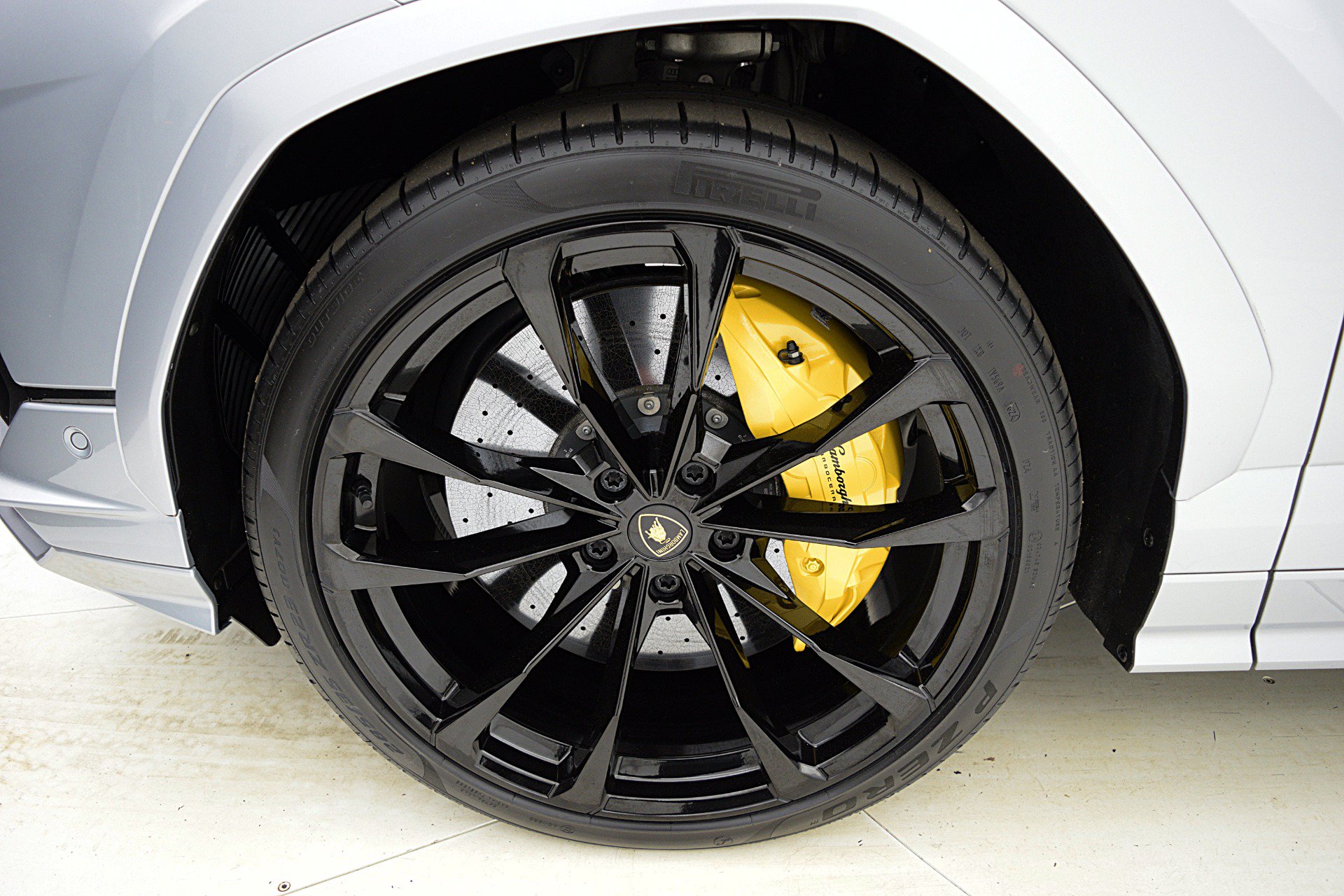 Used 2023 Lamborghini Urus S AWD/4WD image 44