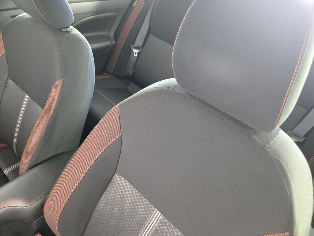 Used 2023 Nissan Versa SR w/ Trunk Package image 28