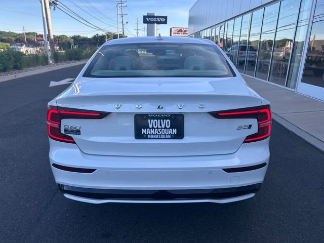 Used 2024 Volvo S60 B5 Plus w/ Climate Package AWD/4WD image 4
