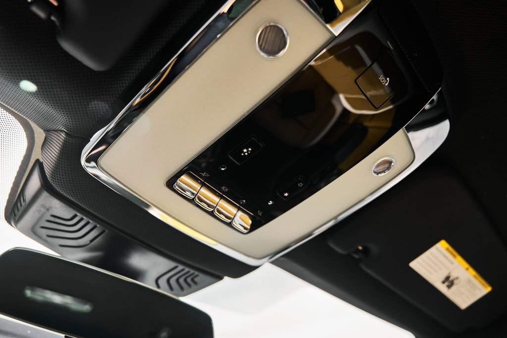 Used 2026 Rolls-Royce Cullinan Black Badge image 80