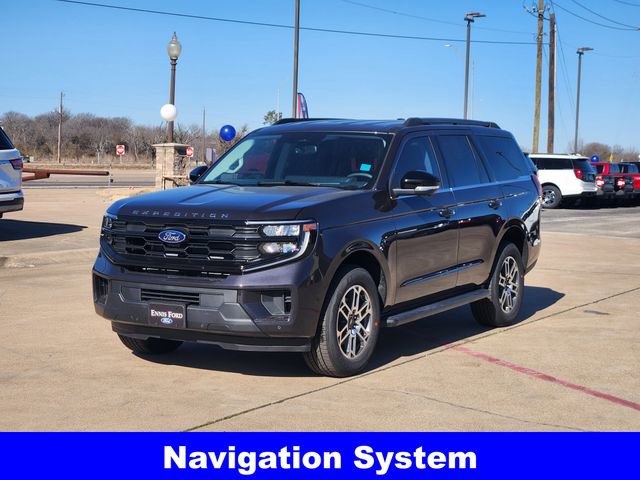 New 2026 Ford Expedition Active image 3