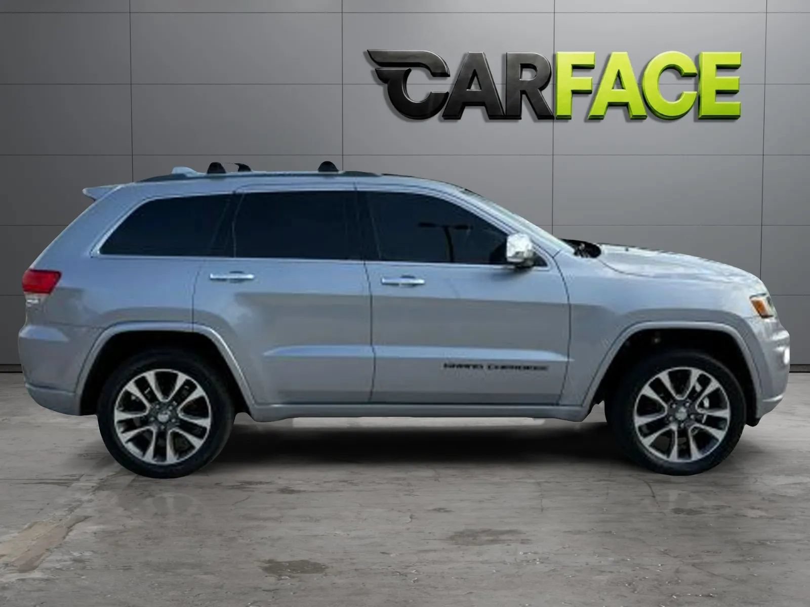 Used 2018 Jeep Grand Cherokee Overland AWD/4WD image 10