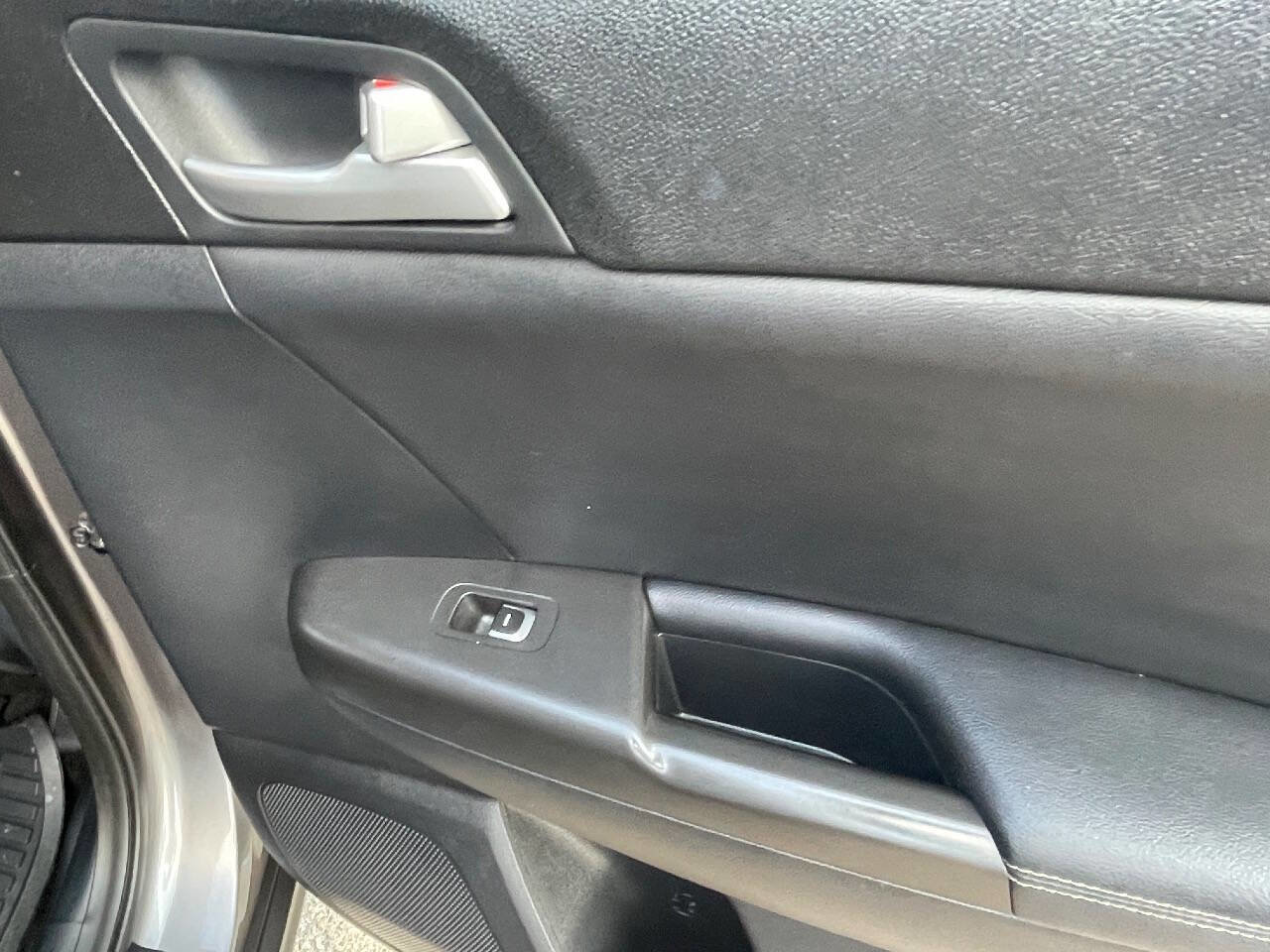 Used 2017 Kia Sportage EX image 35