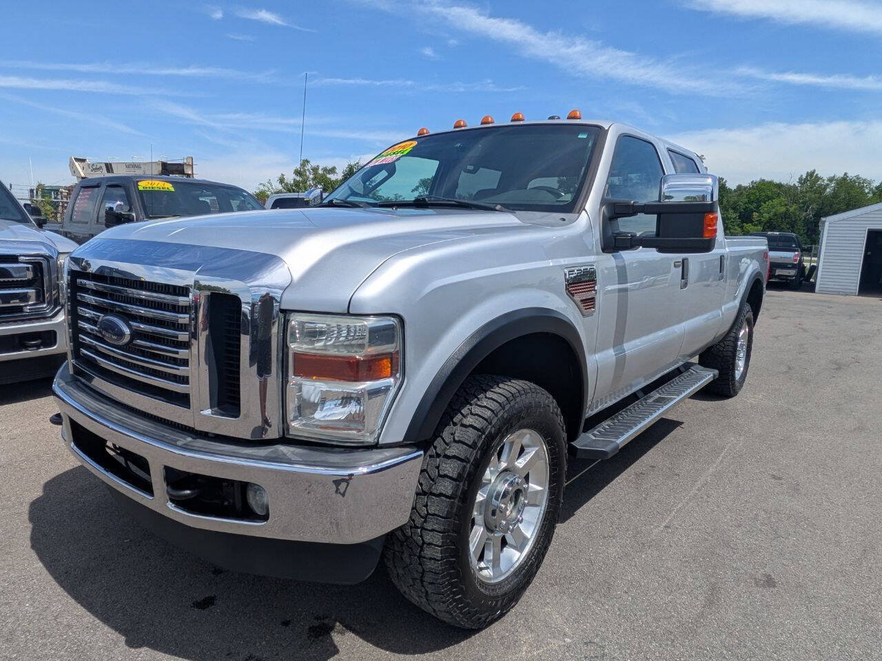 Used 2010 Ford F250 Lariat AWD/4WD image 2