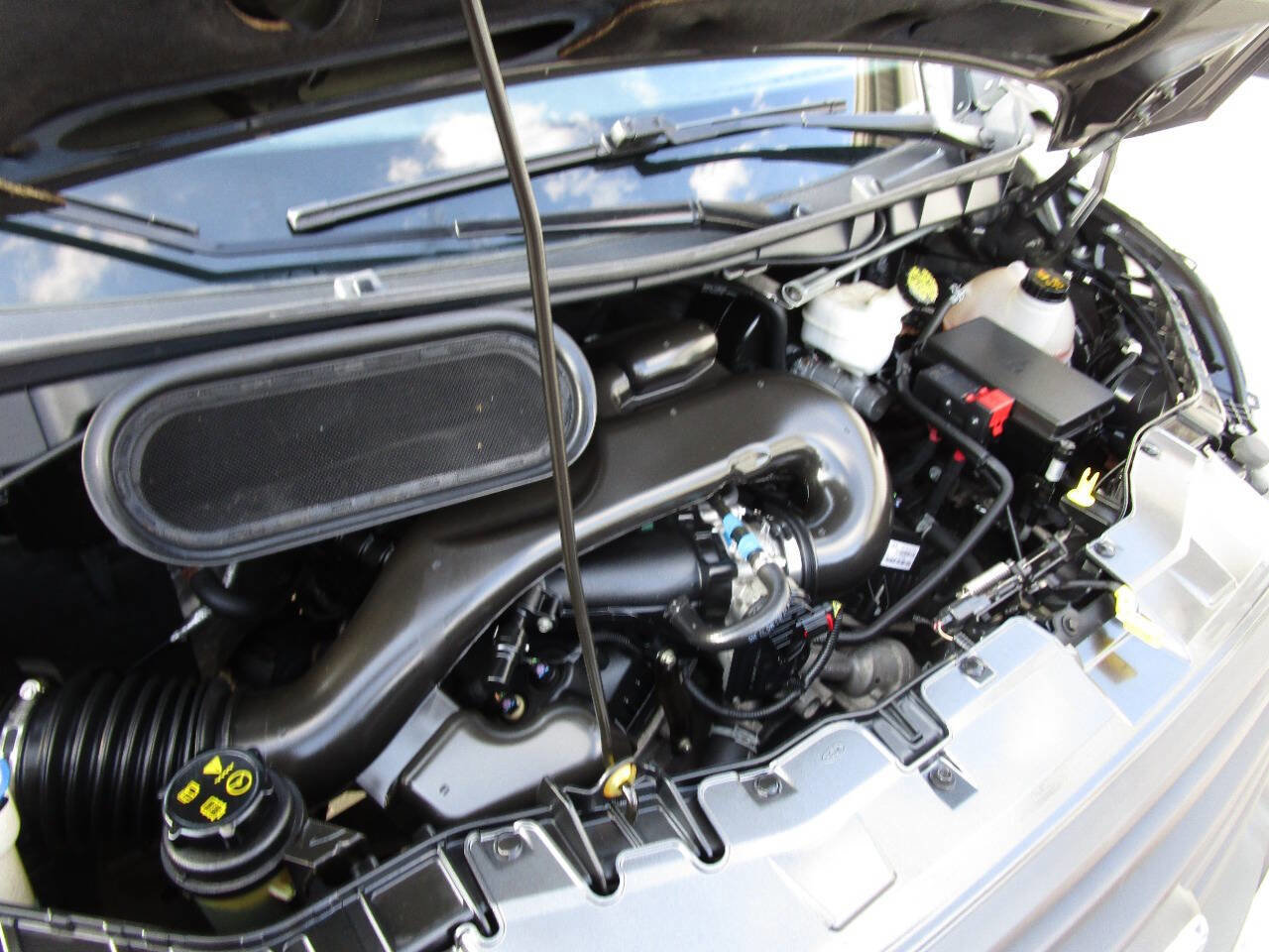 Used 2016 Ford Transit 150 130 Low Roof image 38