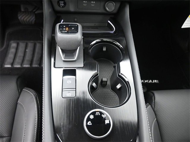 New 2026 Nissan Rogue Platinum w/ Platinum Premium Package image 4