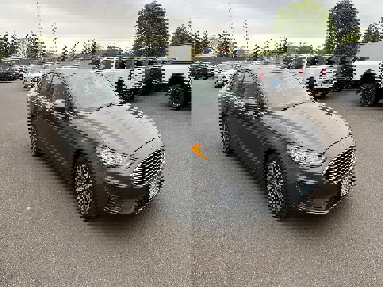 Used 2019 Ford Fusion SE AWD/4WD image 5