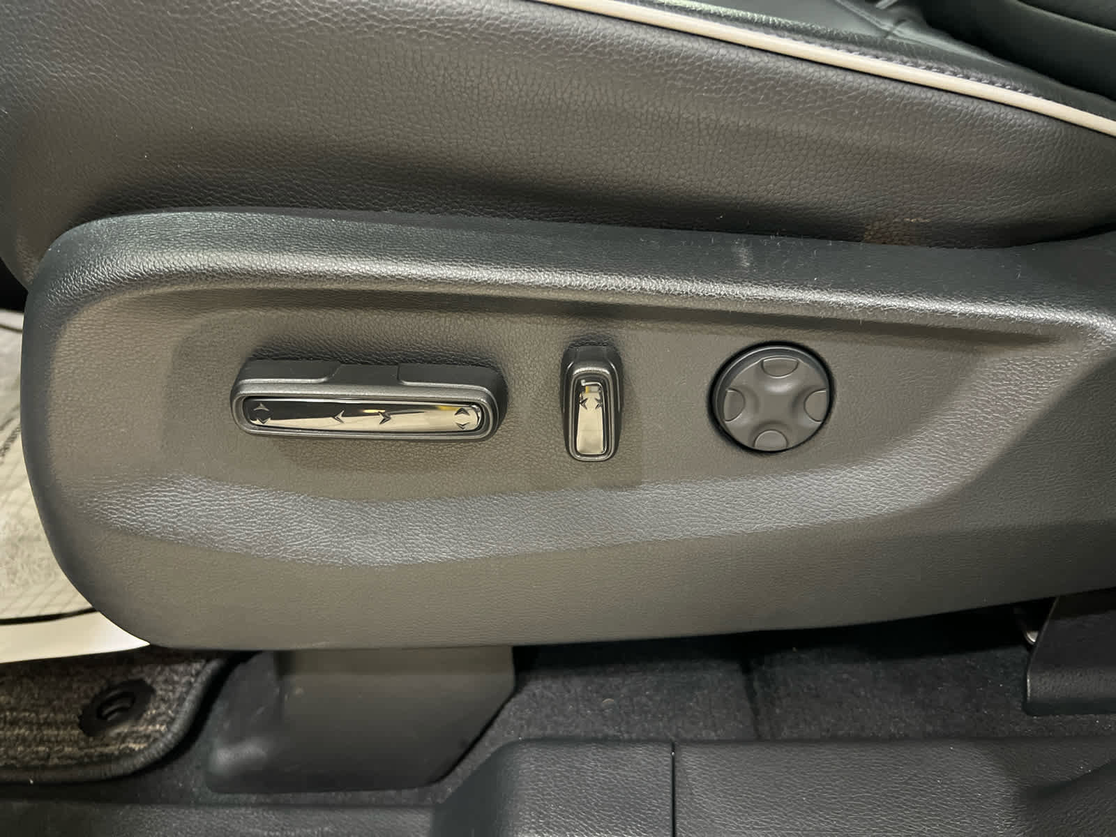 Certified 2025 Honda Odyssey Touring image 22