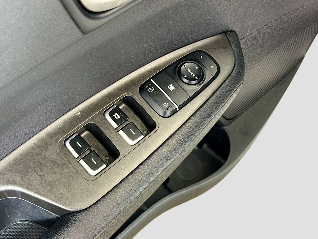 Used 2018 Kia Optima S FWD image 18