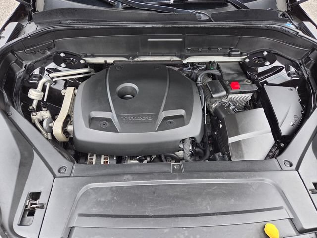 Used 2016 Volvo XC90 T6 Momentum w/ Momentum Plus Package AWD/4WD image 23
