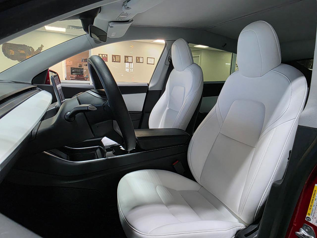 Used 2021 Tesla Model Y Long Range AWD/4WD image 15