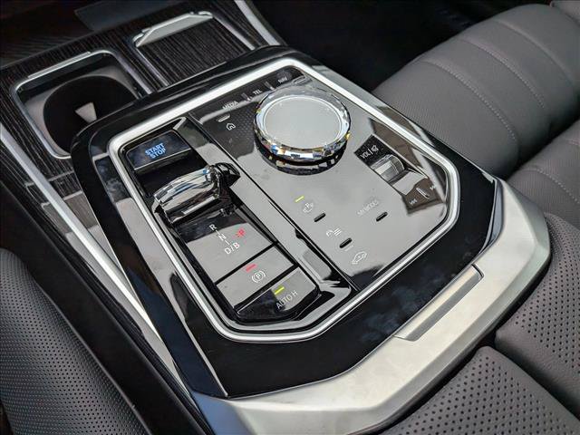 New 2026 BMW i7 xDrive60 w/ Executive Package AWD/4WD image 15