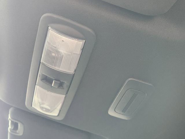 Used 2023 Nissan Frontier SV w/ Midnight Edition Package image 25