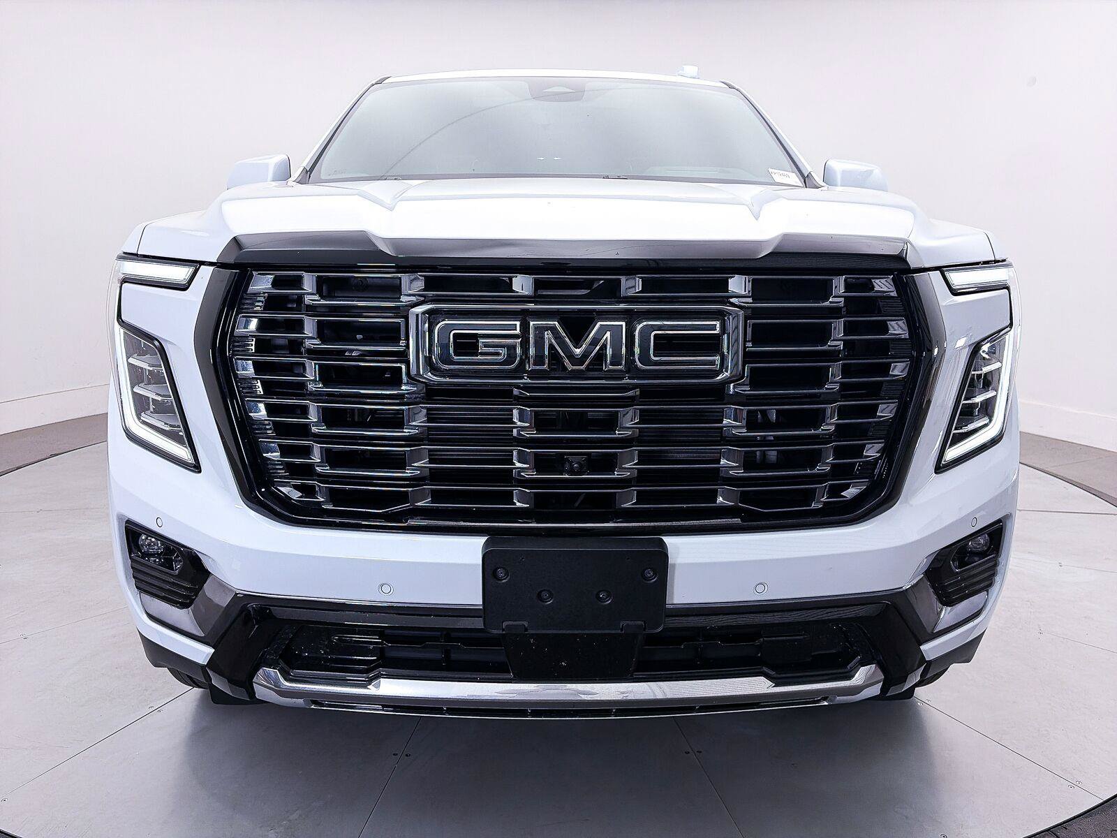 Used 2026 GMC Yukon Denali Ultimate AWD/4WD image 17