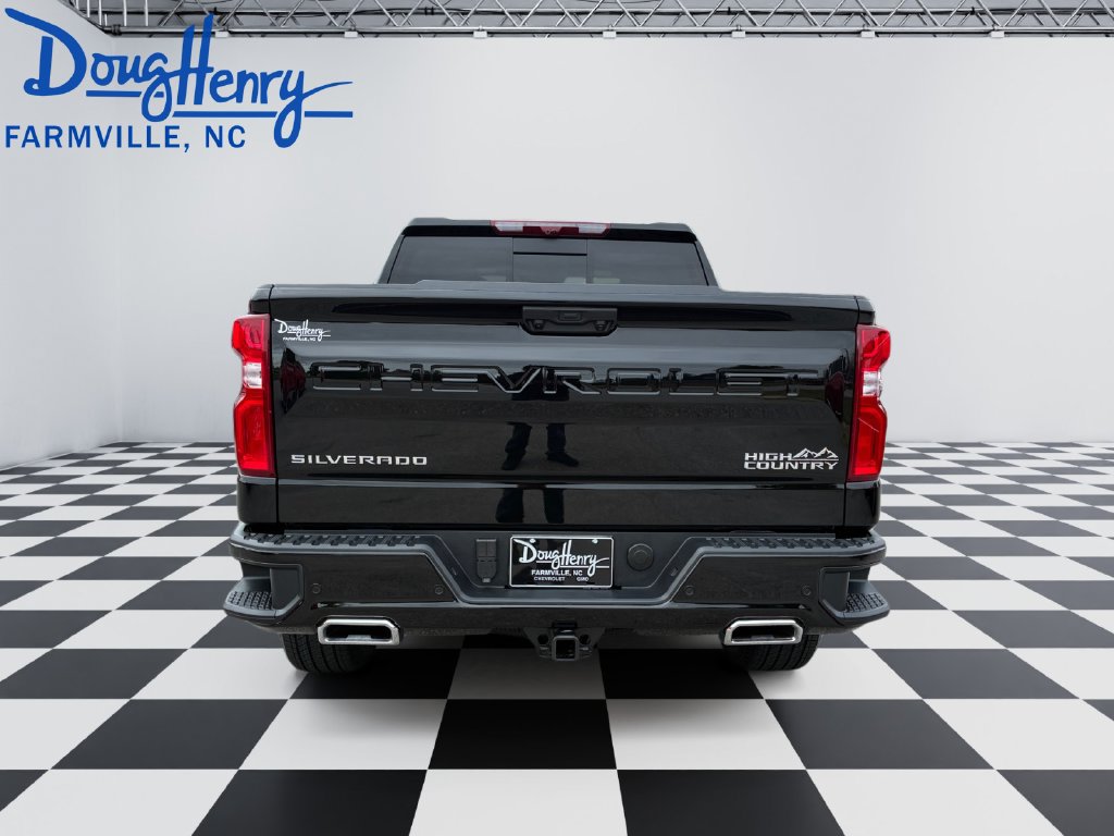 New 2026 Chevrolet Silverado 1500 High Country w/ Technology Package AWD/4WD image 4