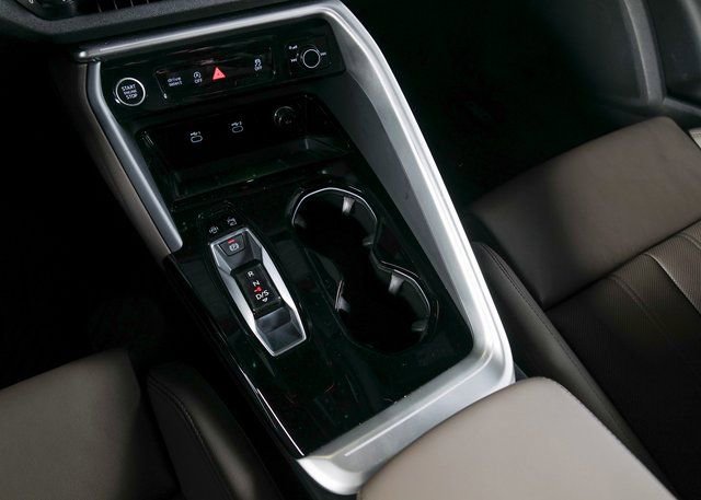 Certified 2025 Audi Q5 Premium Plus image 13