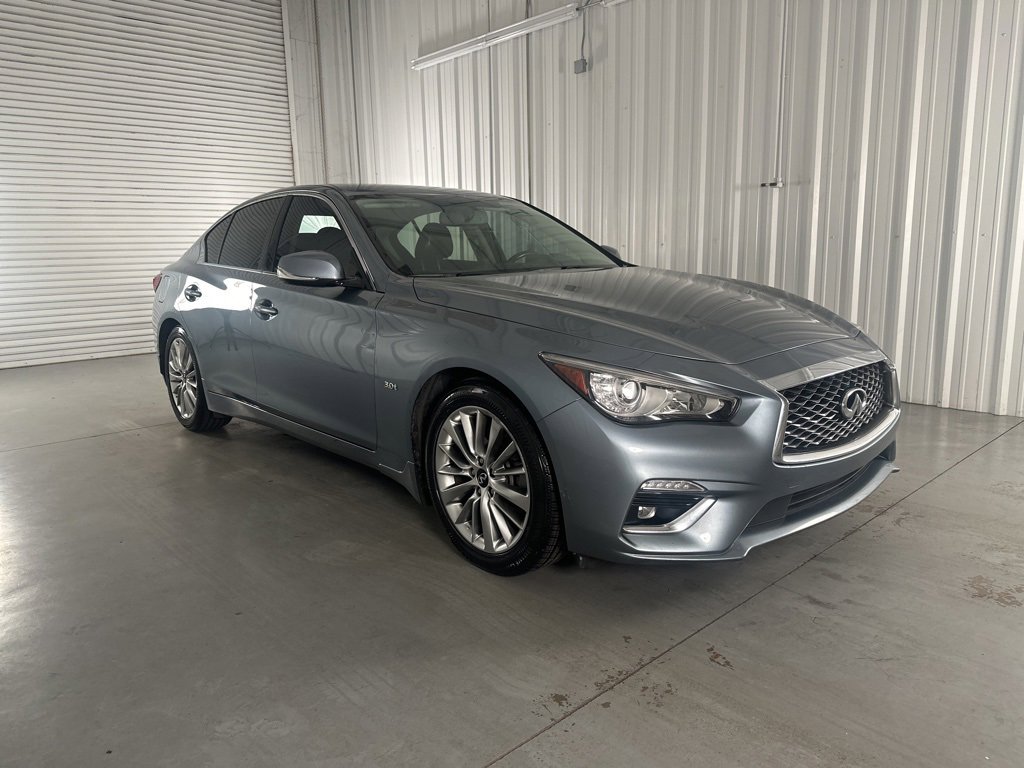 Used 2019 INFINITI Q50 Luxe image 3