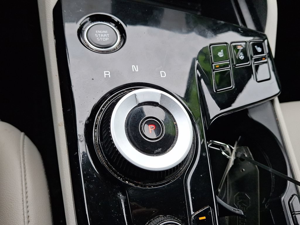 Certified 2023 Kia Sportage EX AWD/4WD image 4