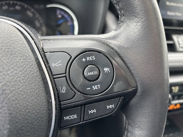 Used 2021 Toyota RAV4 Limited image 15