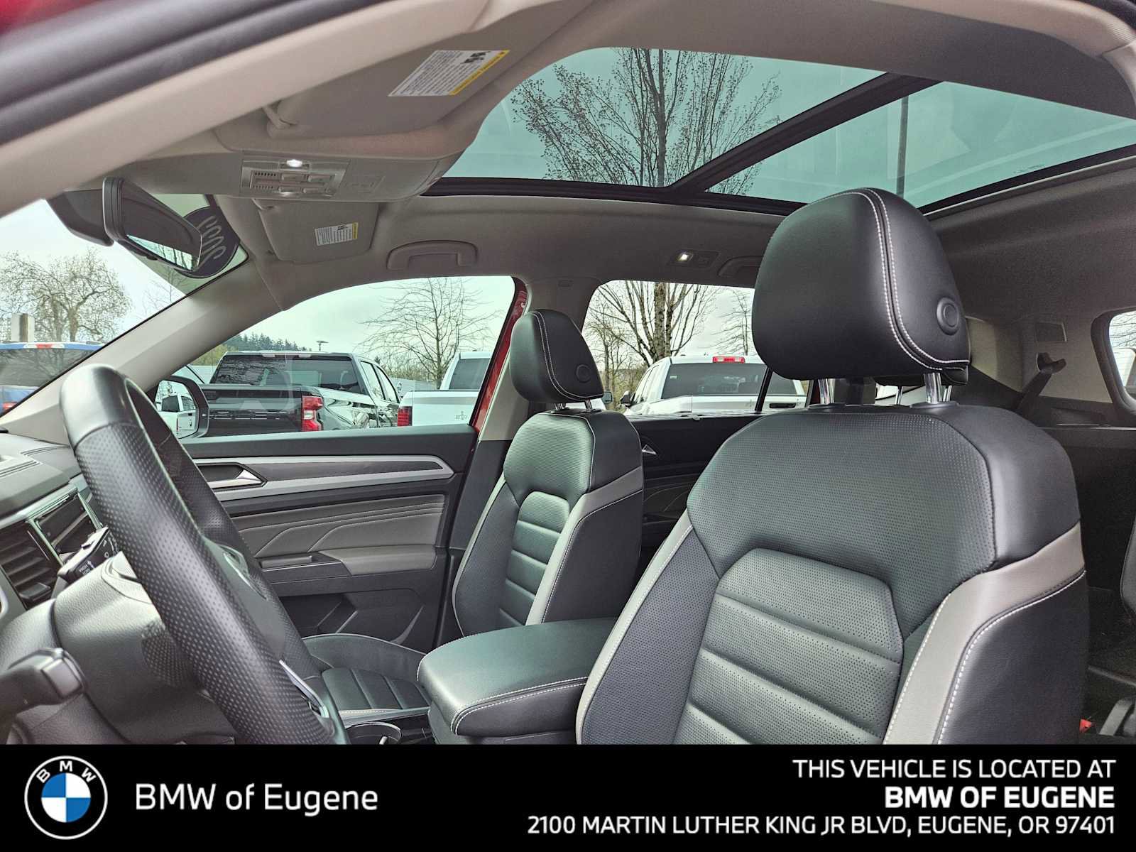 Used 2022 Volkswagen Atlas SEL Premium image 25