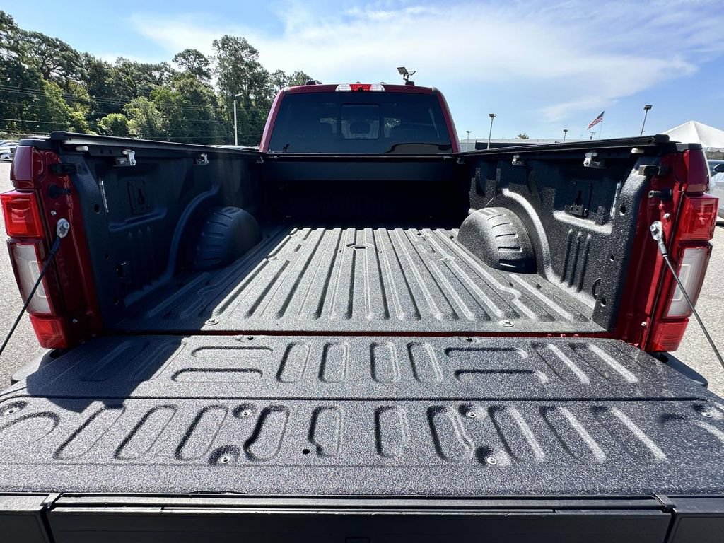 Used 2022 Ford F350 King Ranch w/ King Ranch Ultimate Package AWD/4WD image 28