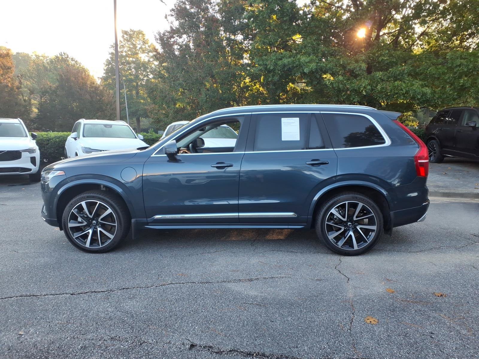 Used 2021 Volvo XC90 T8 Inscription Expression w/ Advanced Package AWD/4WD image 8