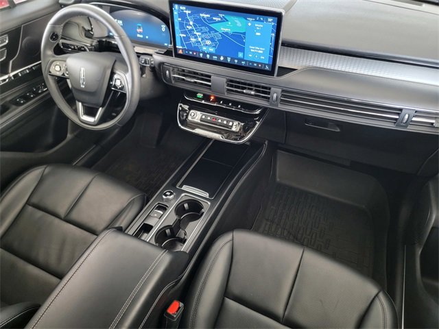 Certified 2024 Lincoln Corsair AWD w/ Equipment Group 101A image 39
