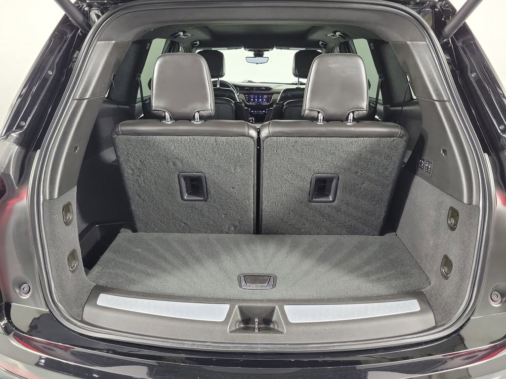 Used 2020 Cadillac XT6 Premium Luxury w/ Platinum Package image 8