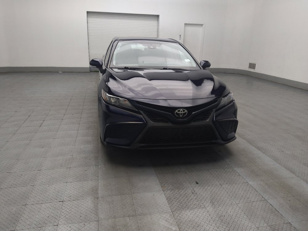 Used 2022 Toyota Camry SE image 14