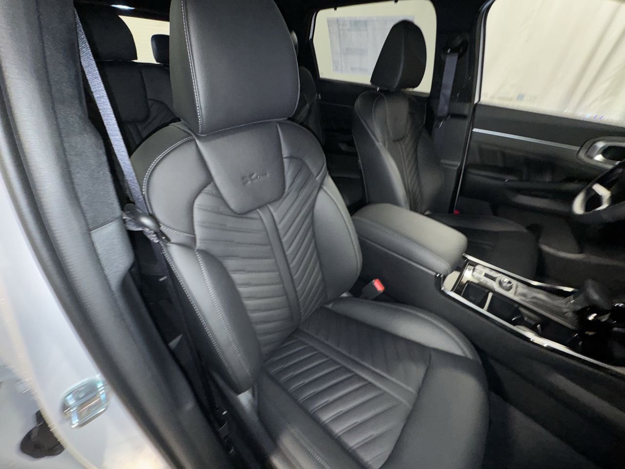 New 2026 Kia Sorento SX Prestige image 32