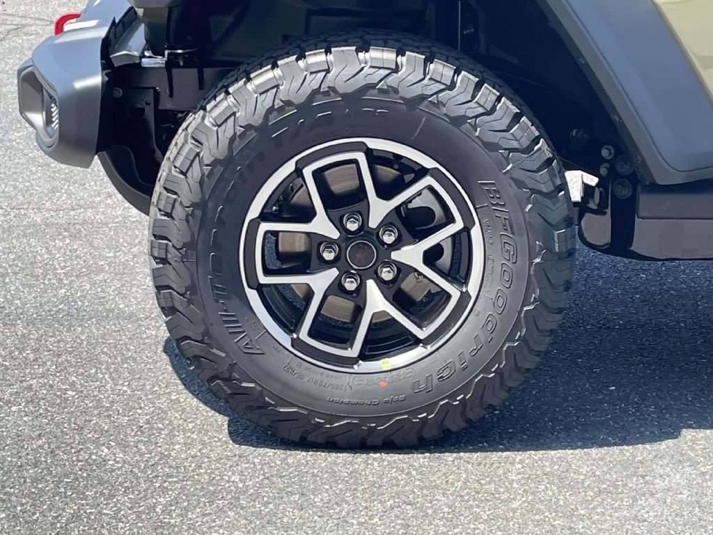 New 2027 Jeep Wrangler Unlimited Rubicon AWD/4WD image 11