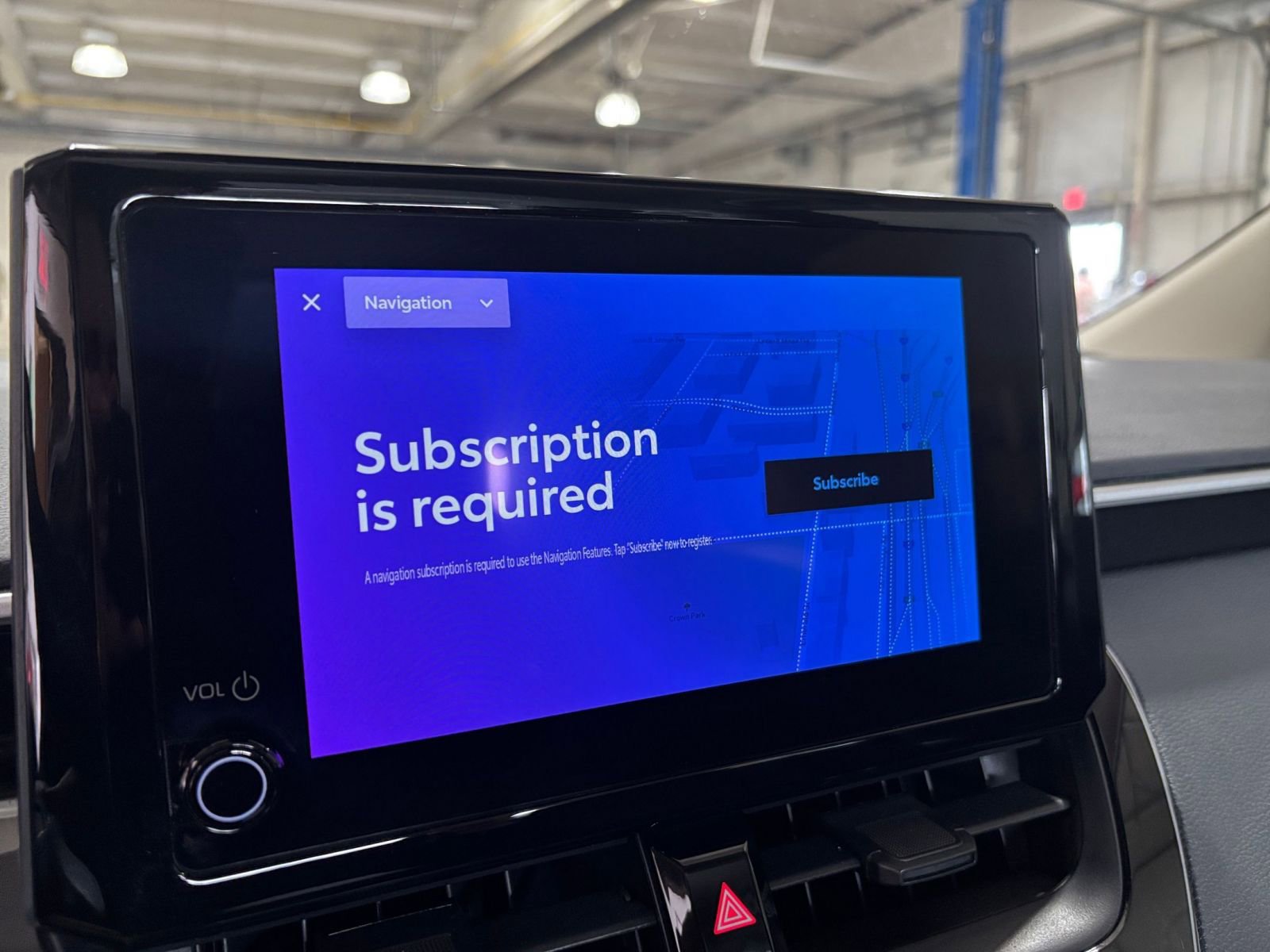 Used 2025 Toyota Corolla LE image 20